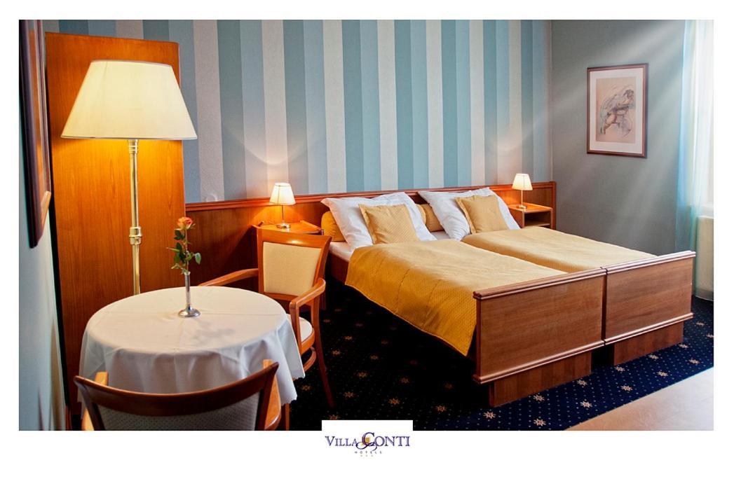 Hotel Villa Conti Писек Экстерьер фото